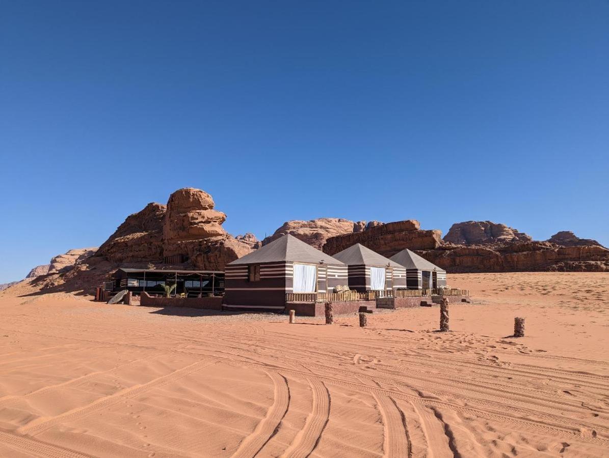 Hotel Bedouin Life Camp Wadi Rum Zewnętrze zdjęcie